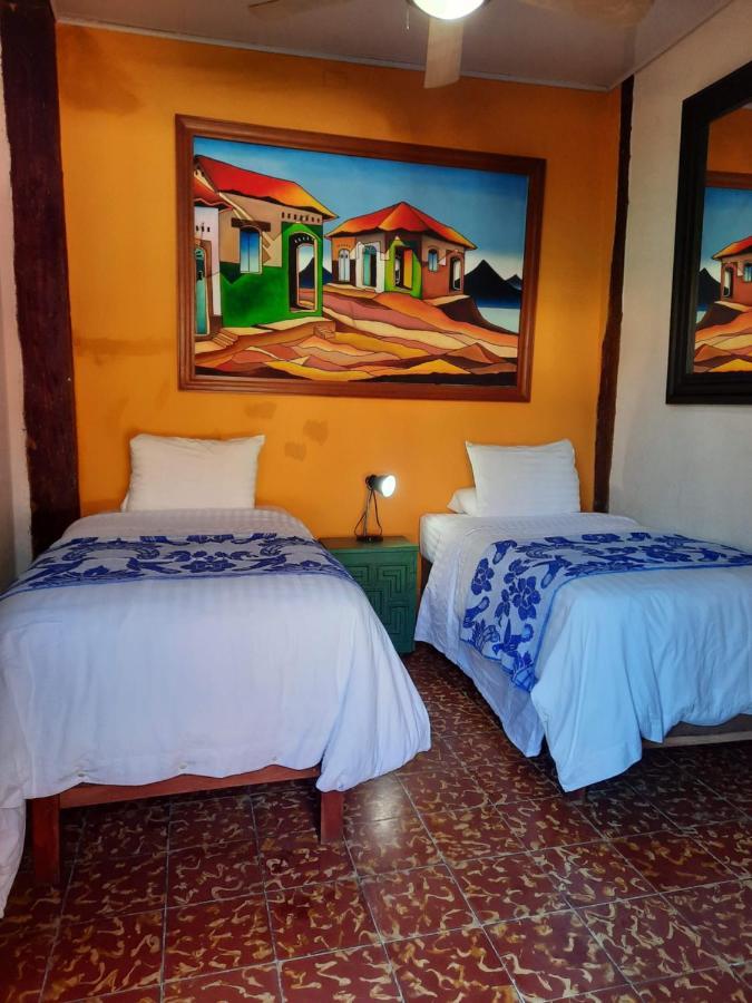 Hotel La Posada Del Doctor Leon Exterior photo